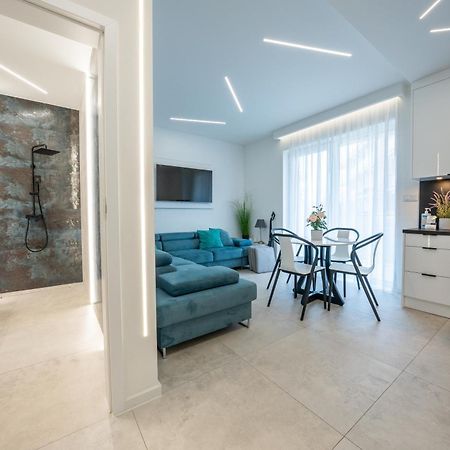 Apartament Z Tarasem Morska 8 Rewal 50M Do Morza Apartamento Exterior foto