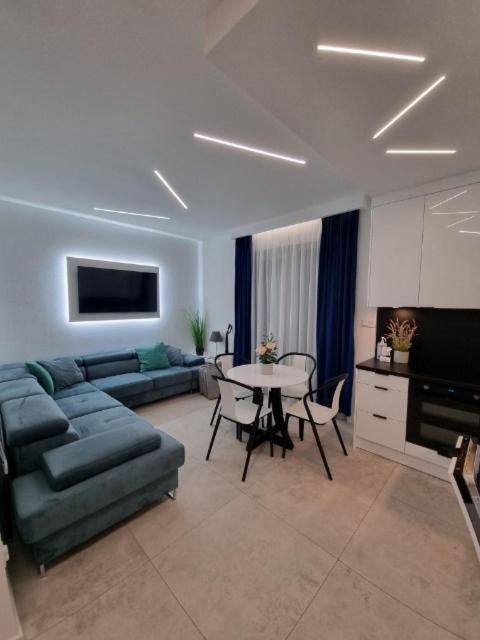 Apartament Z Tarasem Morska 8 Rewal 50M Do Morza Apartamento Exterior foto